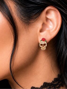 Sugar Skull Rose Rhinestone Stud Earrings Gold Tone Day of the Dead NWT